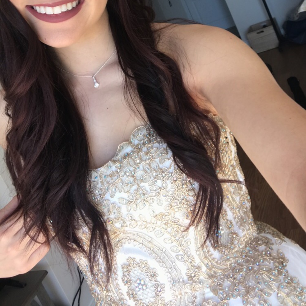 Prom Dress - Picture 2 of 4